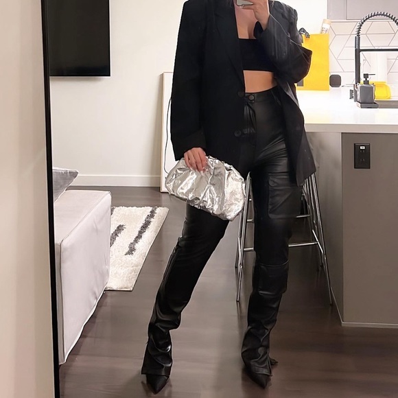 leather pants - Picture 2 of 8